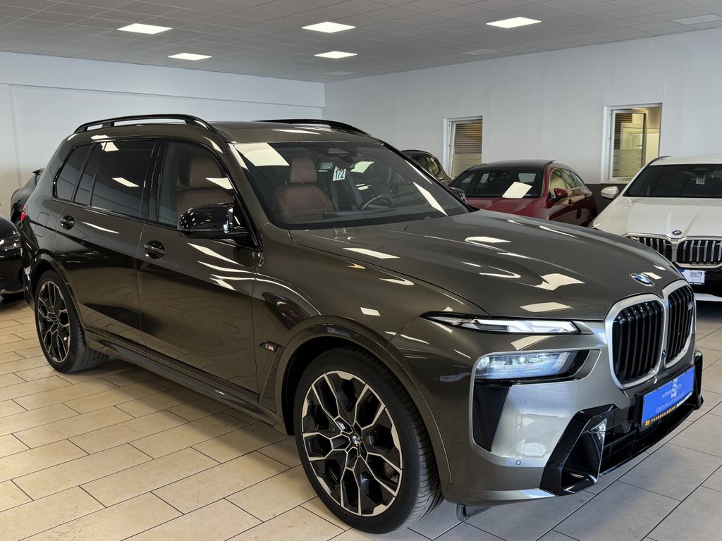 BMW X7 M60 2022 г. Зелёный, пробег 47285 км