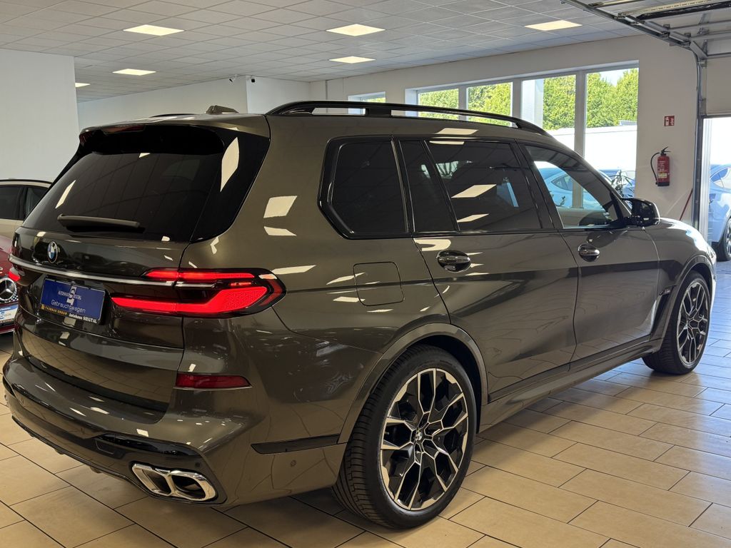 BMW X7 M60 2022 г. Зелёный, пробег 47285 км