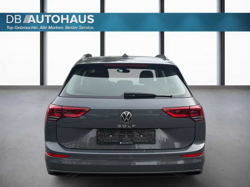 Volkswagen Golf 2023 г. Серый, пробег 48012 км
