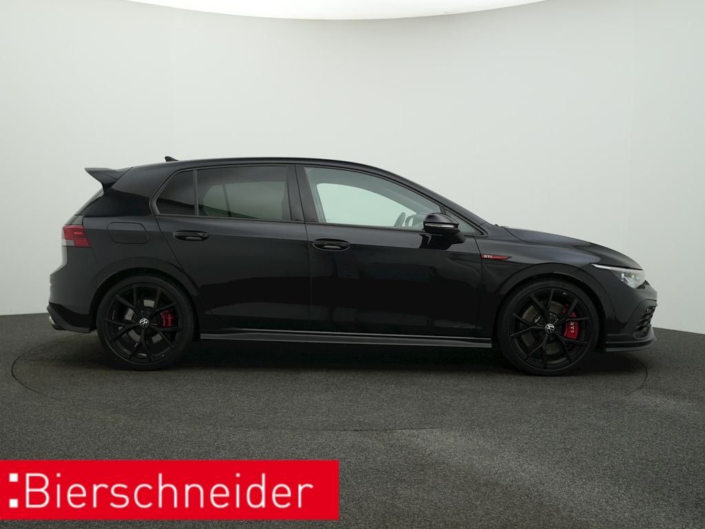 Volkswagen Golf 2021 г. Чёрный, пробег 56600 км
