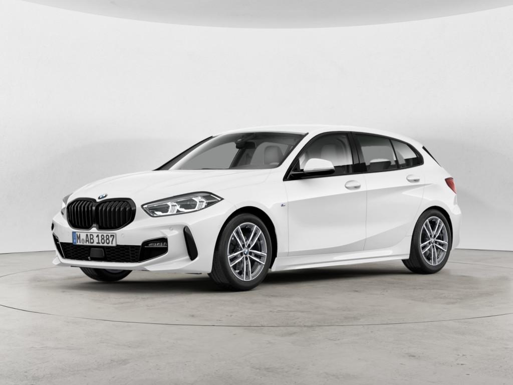 BMW 118 2023 г. Белый, пробег 49435 км