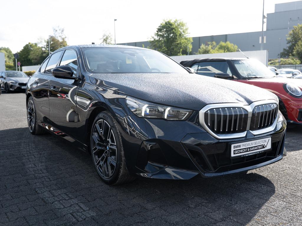 BMW 520 2025 г. Чёрный, пробег 25822 км