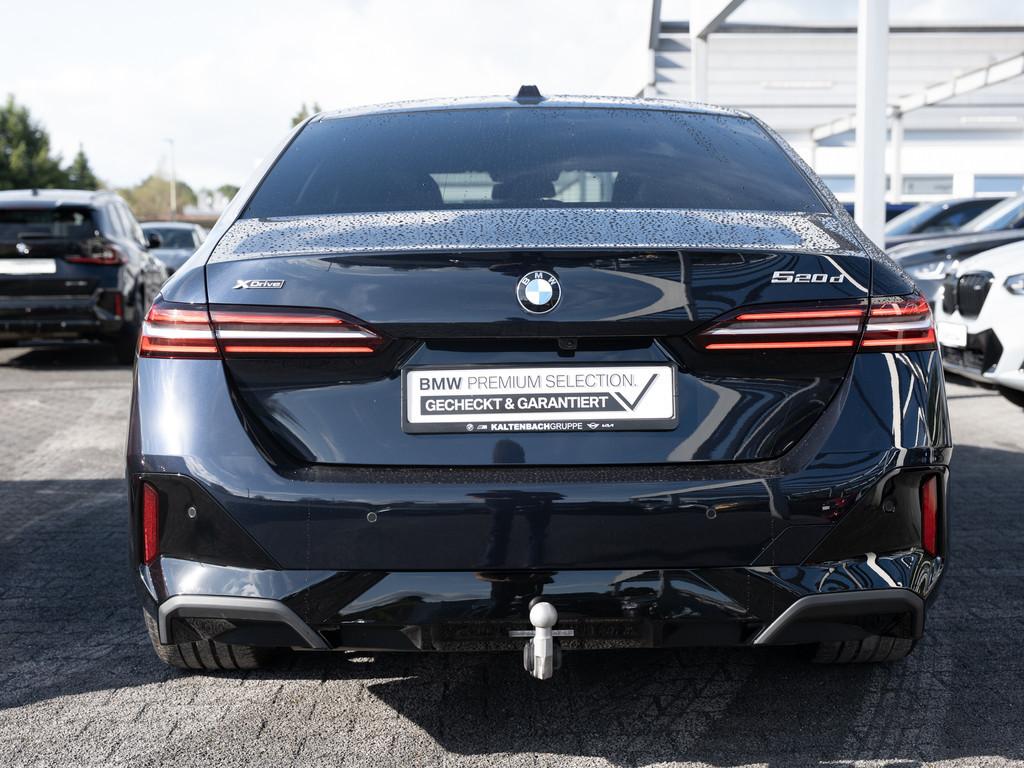 BMW 520 2025 г. Чёрный, пробег 25822 км