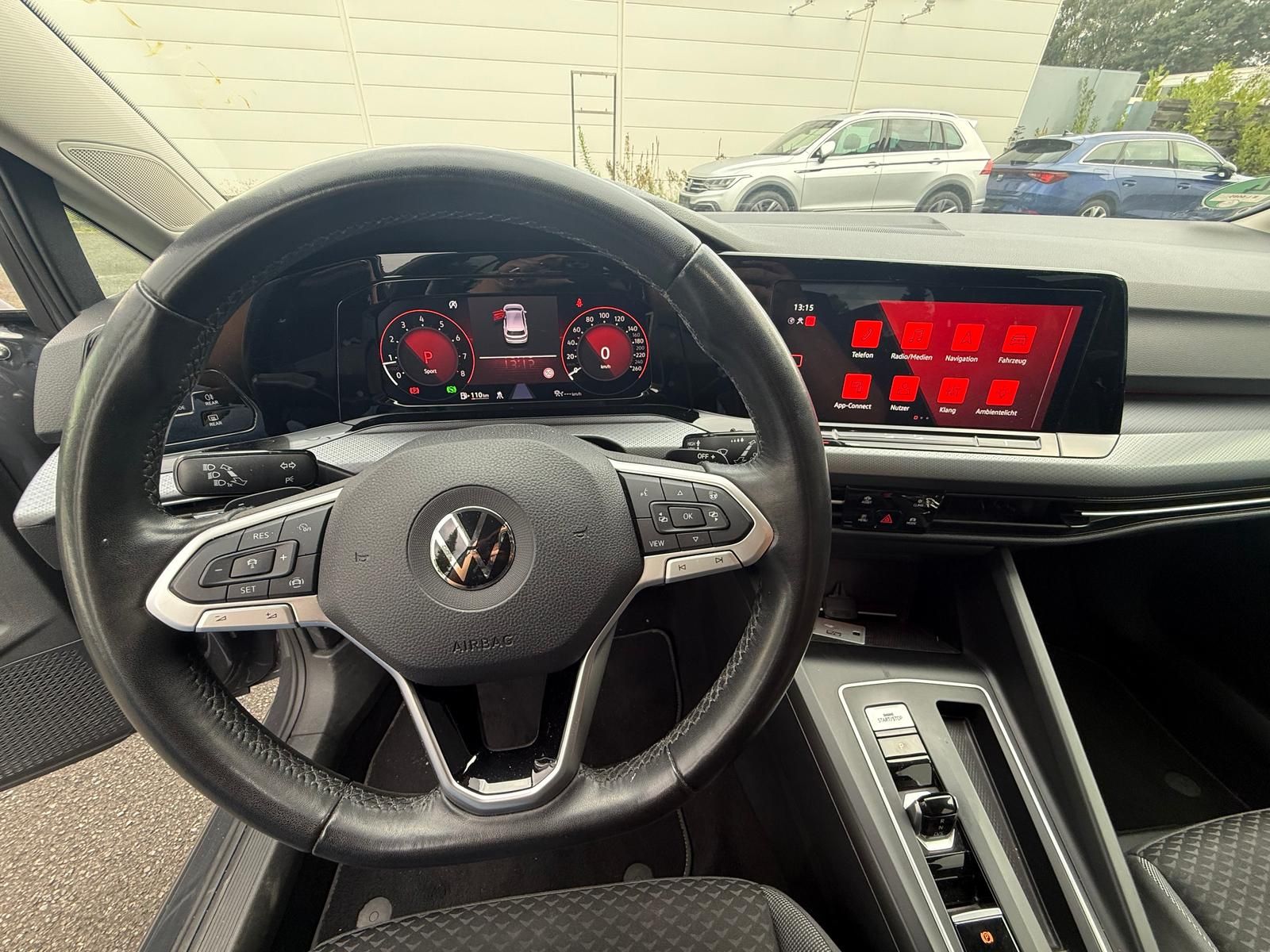 Volkswagen Golf 2022 г. Серый, пробег 54766 км