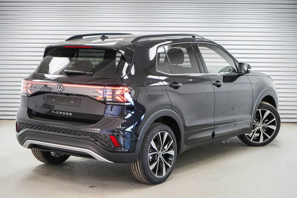 Volkswagen T-Cross 2026 г. Чёрный, пробег 20 км