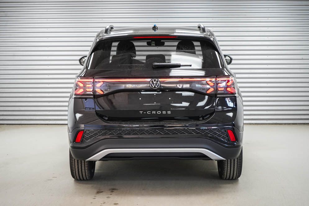 Volkswagen T-Cross 2026 г. Чёрный, пробег 20 км