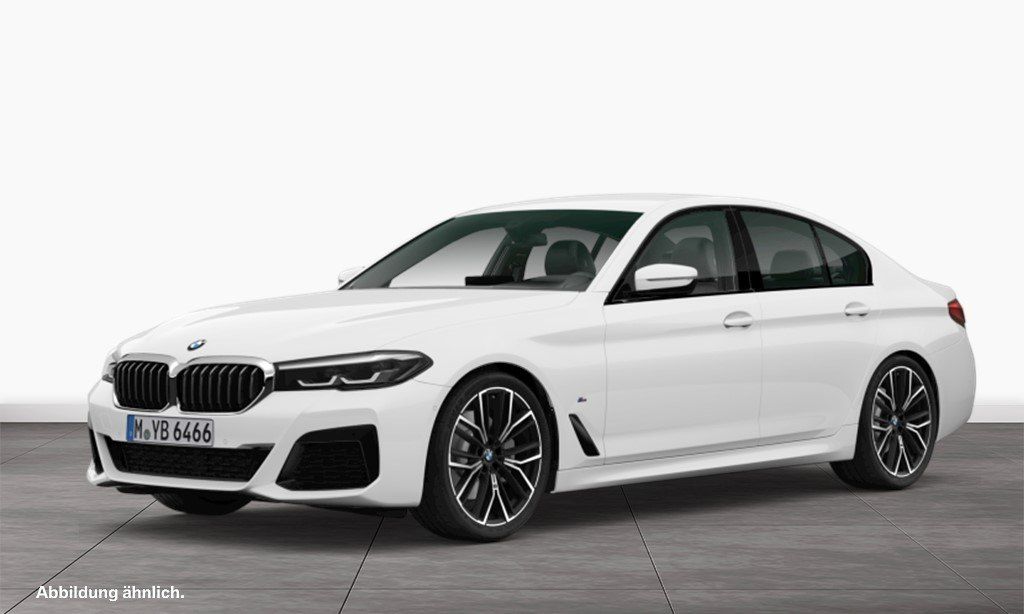 BMW 520 2023 г. Белый, пробег 55059 км