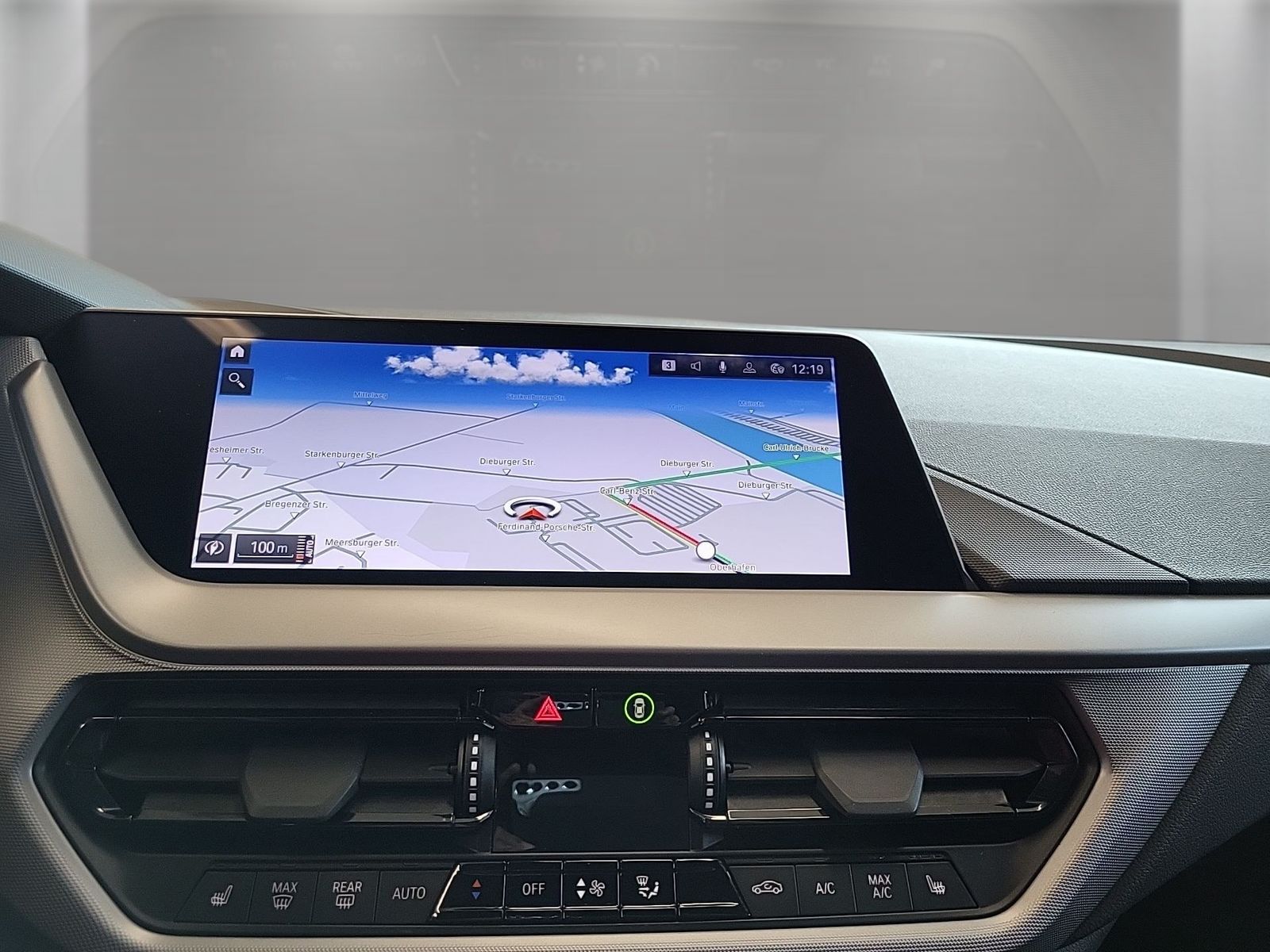 BMW 118 2023 г. Серый, пробег 50800 км
