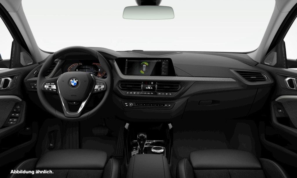 BMW 120 2023 г. Синий, пробег 22601 км