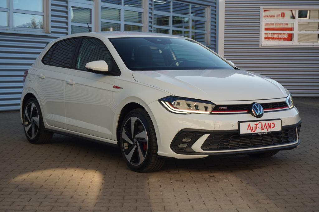 Volkswagen Polo 2024 г. Белый, пробег 40871 км