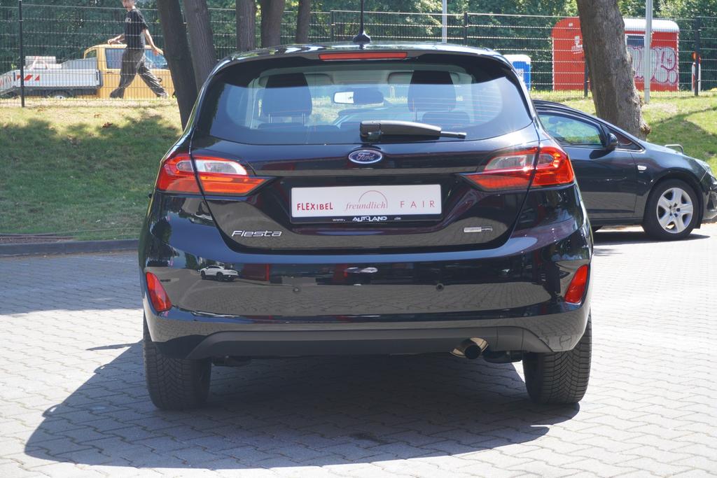 Ford Fiesta 2023 г. Чёрный, пробег 39671 км