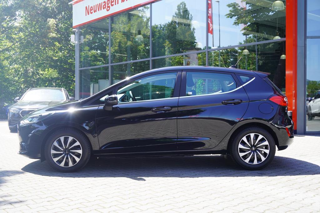 Ford Fiesta 2023 г. Чёрный, пробег 39671 км