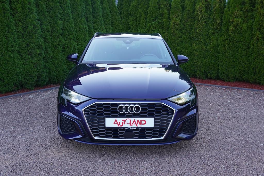 Audi A3 2022 г. Синий, пробег 23905 км
