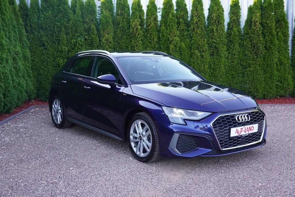 Audi A3 2022 г. Синий, пробег 23905 км