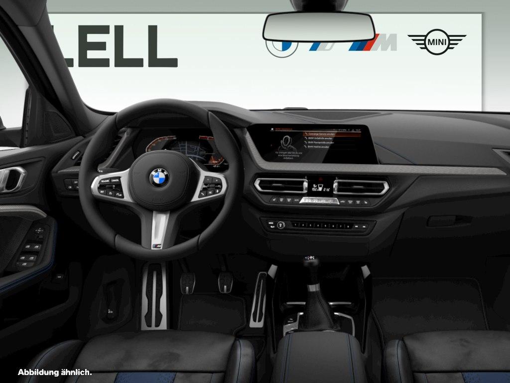 BMW 118 2022 г. Белый, пробег 55689 км