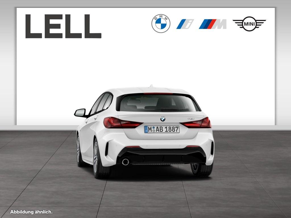 BMW 118 2022 г. Белый, пробег 55689 км