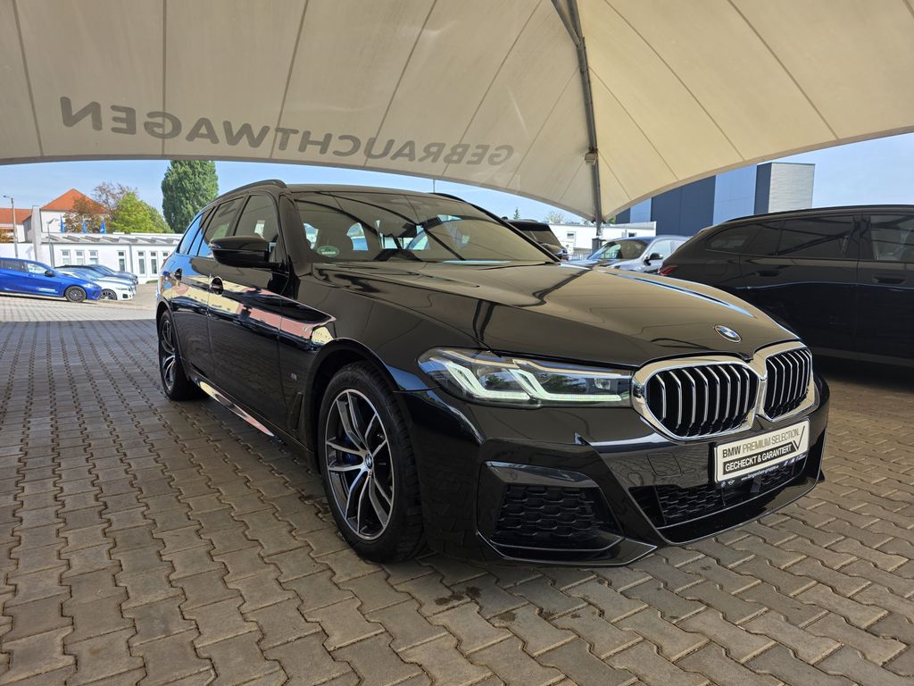 BMW 530 2021 г. Чёрный, пробег 59755 км