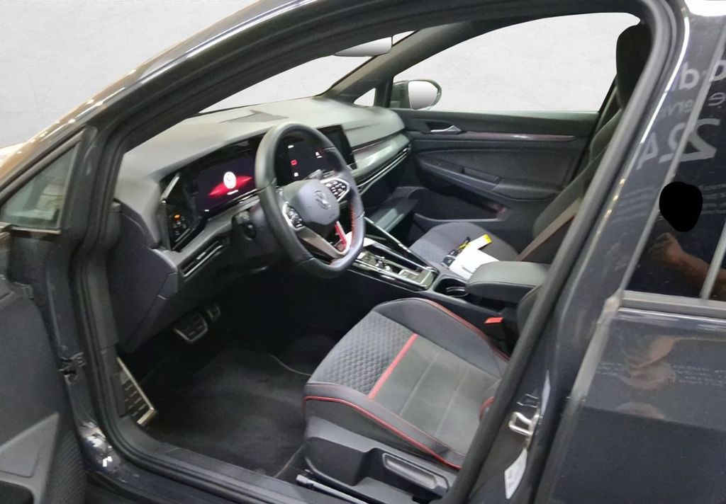 Volkswagen Golf 2023 г. Серый, пробег 25285 км