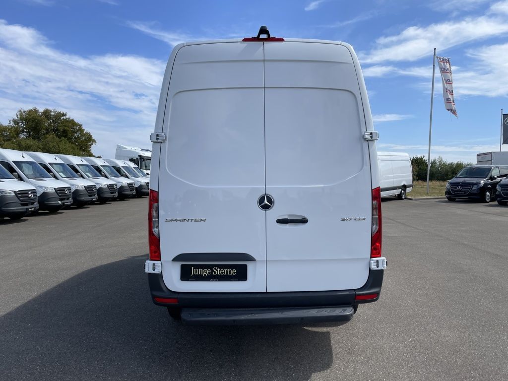 Mercedes-Benz SPRINTER 2025 г. Белый, пробег 48466 км
