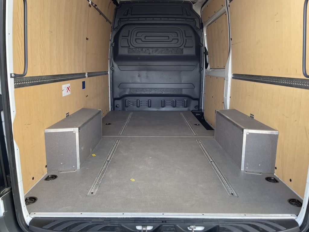 Mercedes-Benz SPRINTER 2025 г. Белый, пробег 48466 км