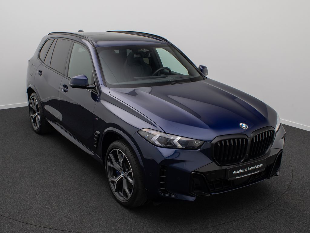 BMW X5 2024 г. Синий, пробег 56363 км