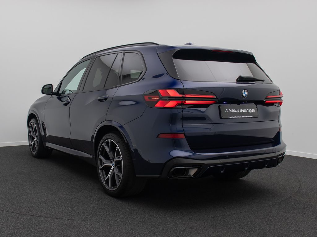 BMW X5 2024 г. Синий, пробег 56363 км