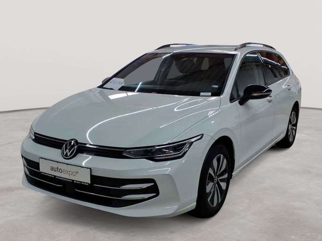 Volkswagen Golf 2025 г. Белый, пробег 58194 км