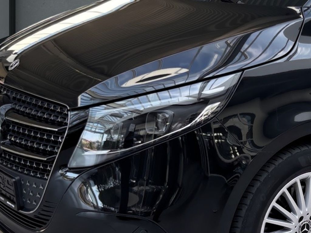 Mercedes-Benz V 300 2025 г. Чёрный, пробег 53192 км