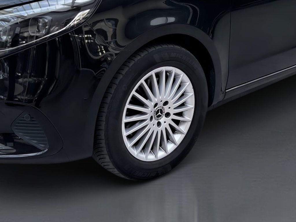 Mercedes-Benz V 300 2025 г. Чёрный, пробег 53192 км