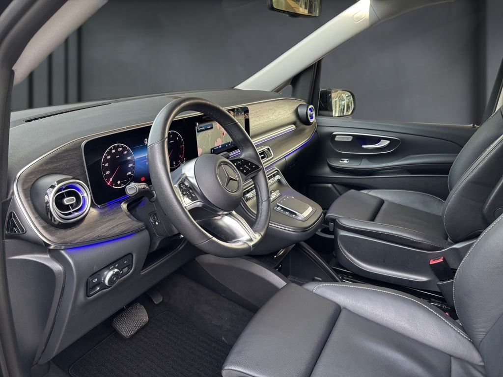 Mercedes-Benz V 300 2025 г. Чёрный, пробег 53192 км