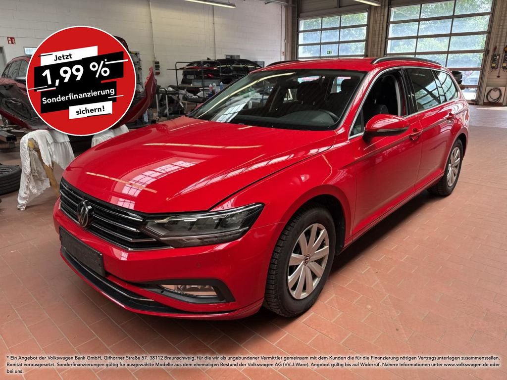Volkswagen PASSAT VARIANT 2023 г. Красный, пробег 58438 км