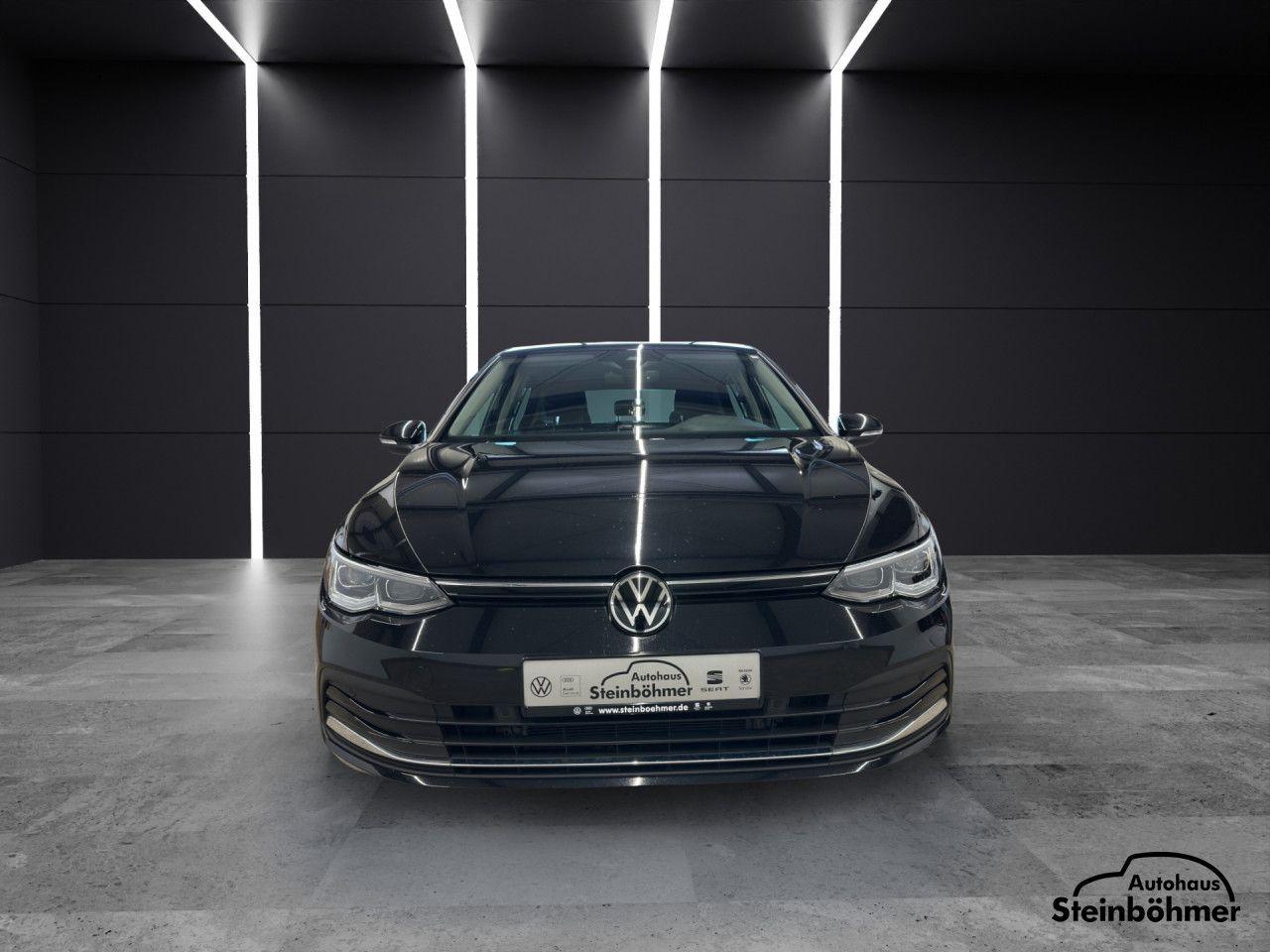 Volkswagen Golf 2023 г. Чёрный, пробег 54 км