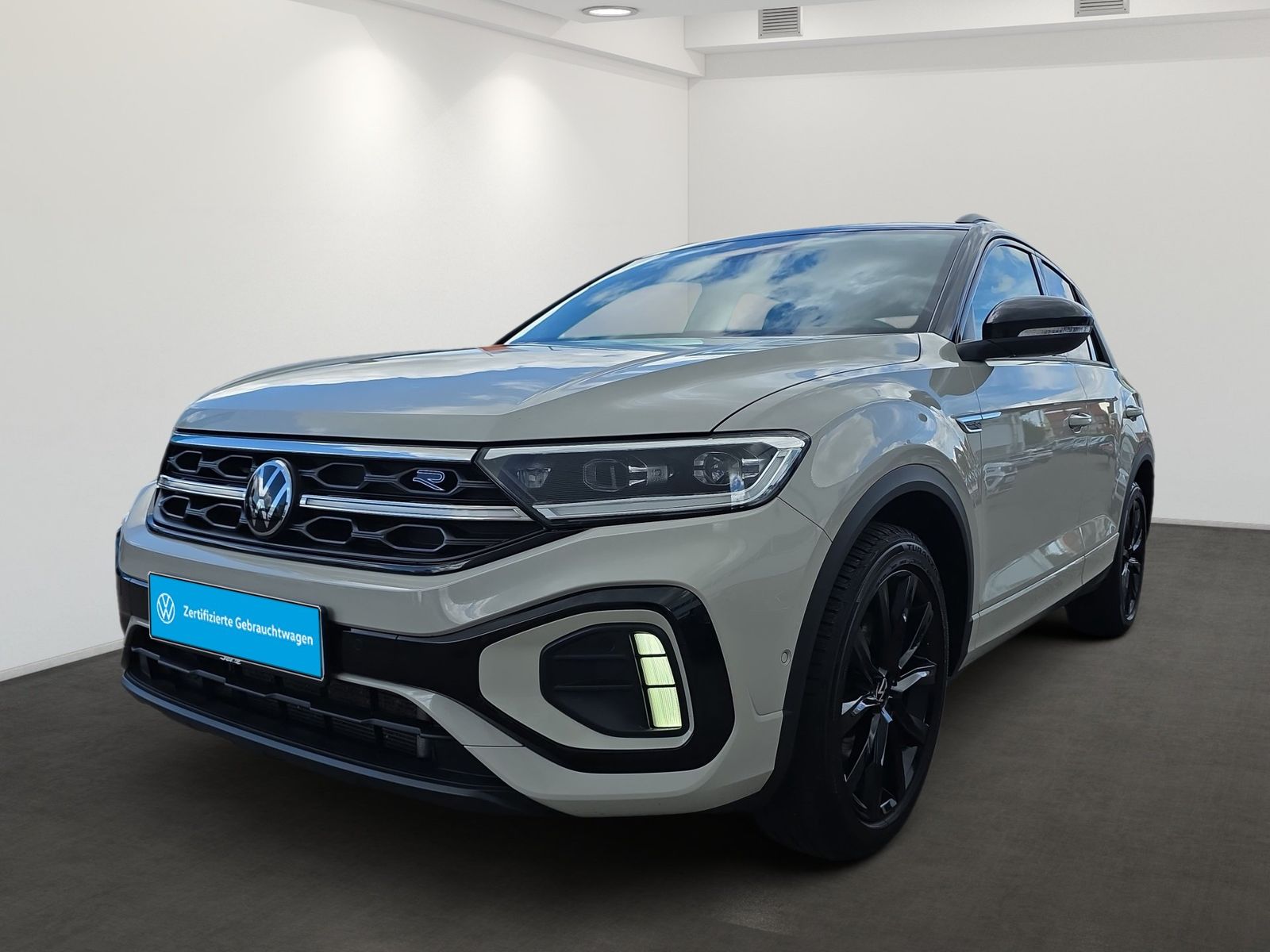 Volkswagen T-Roc 2023 г. Серый, пробег 35430 км
