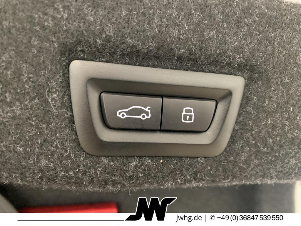 BMW 520 2024 г. Белый, пробег 41800 км