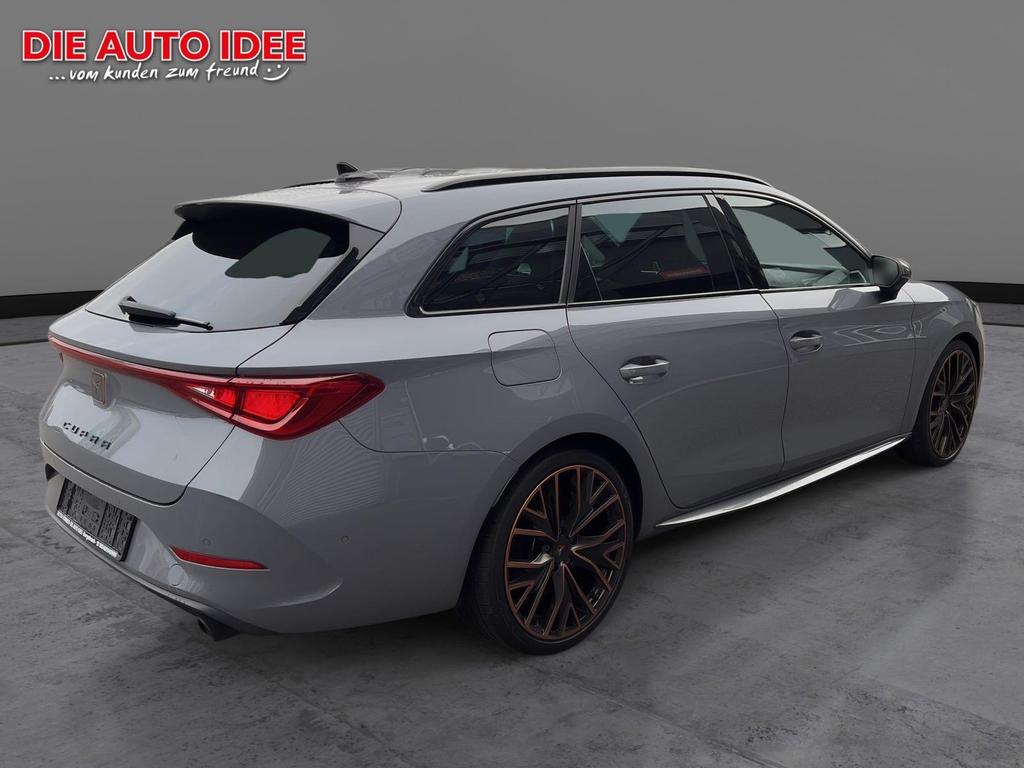 Cupra Leon 2023 г. Серый, пробег 32950 км