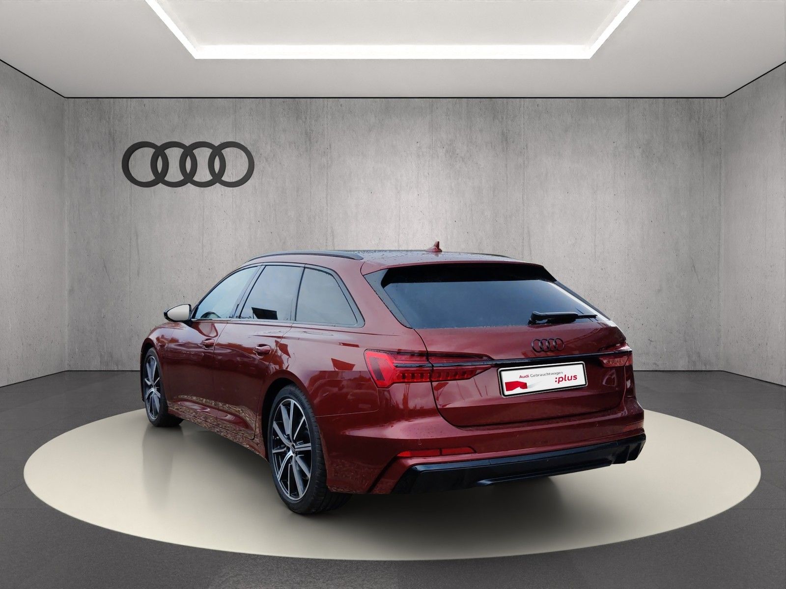 Audi S6 2024 г. Красный, пробег 56800 км