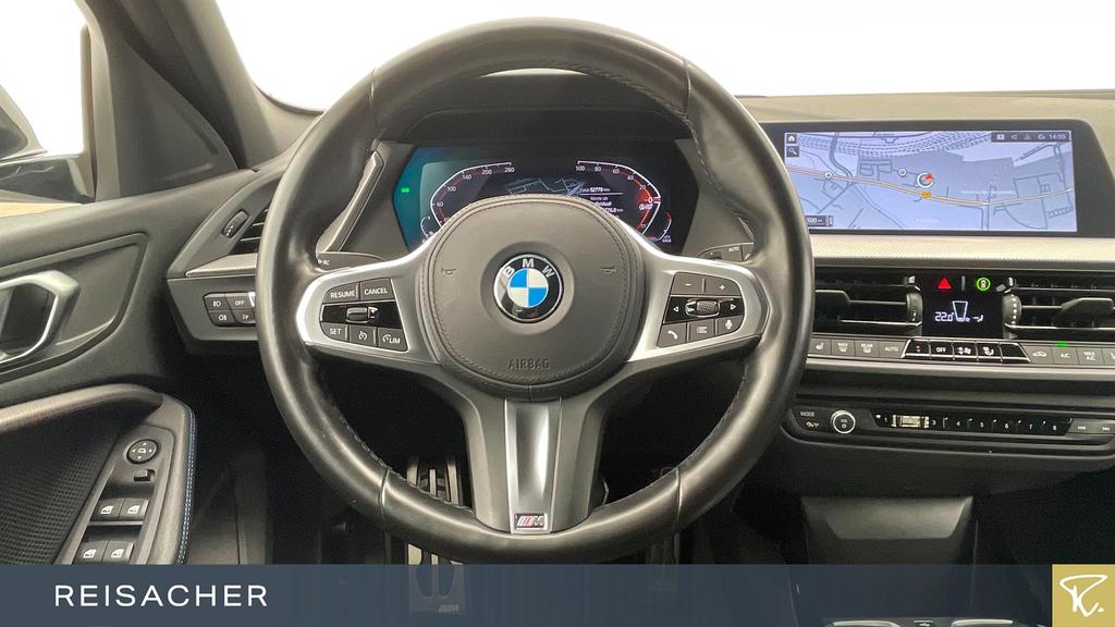 BMW 118 2023 г. Белый, пробег 52746 км