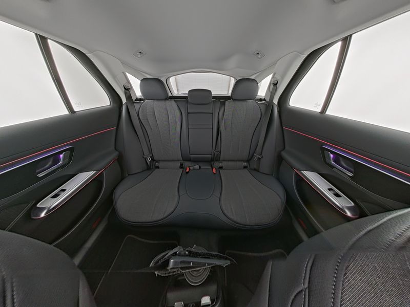 Mercedes-Benz E 220 2025 г. Серый, пробег 19056 км