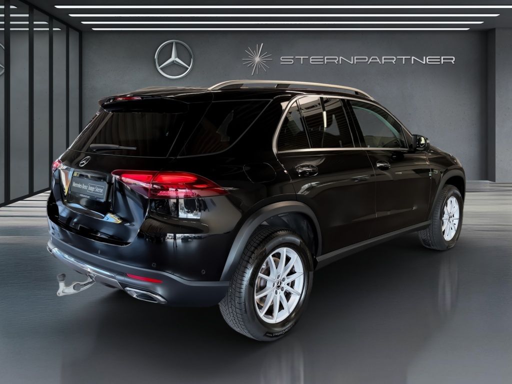 Mercedes-Benz GLE 300 2024 г. Чёрный, пробег 30364 км
