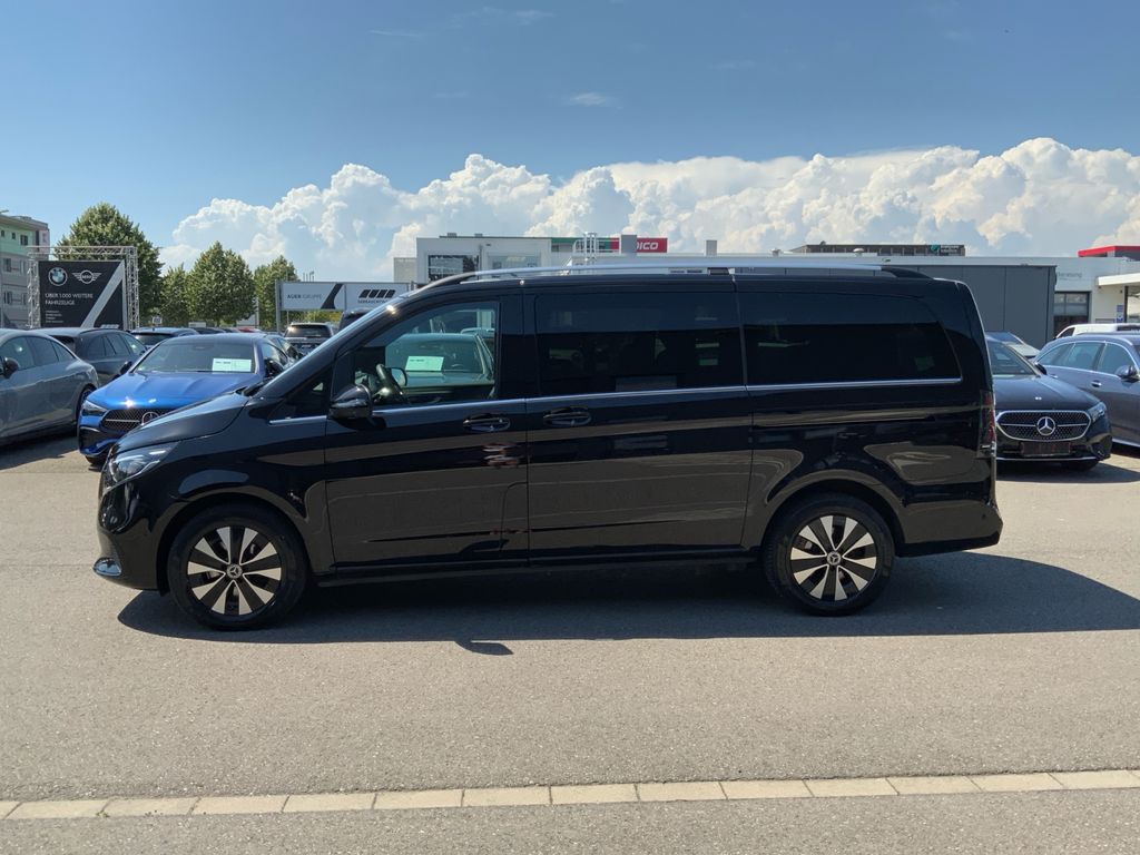 Mercedes-Benz V 250 2025 г. Чёрный, пробег 32800 км