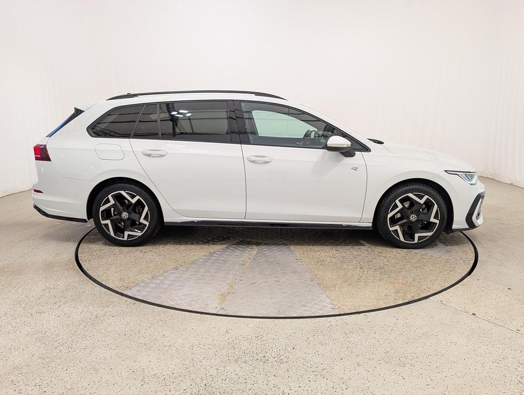 Volkswagen Golf 2025 г. Белый, пробег 58150 км