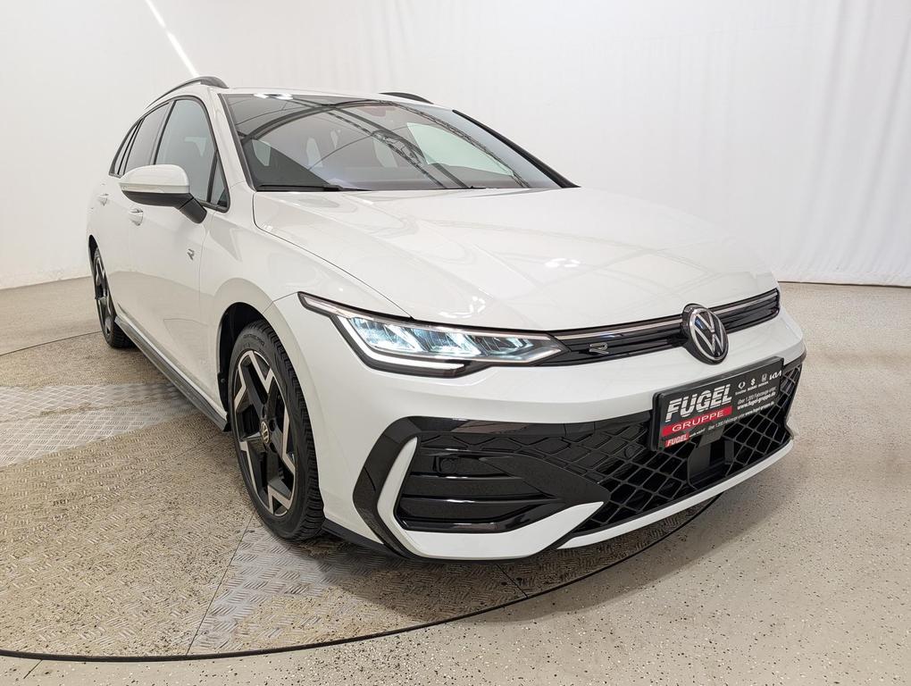 Volkswagen Golf 2025 г. Белый, пробег 58150 км