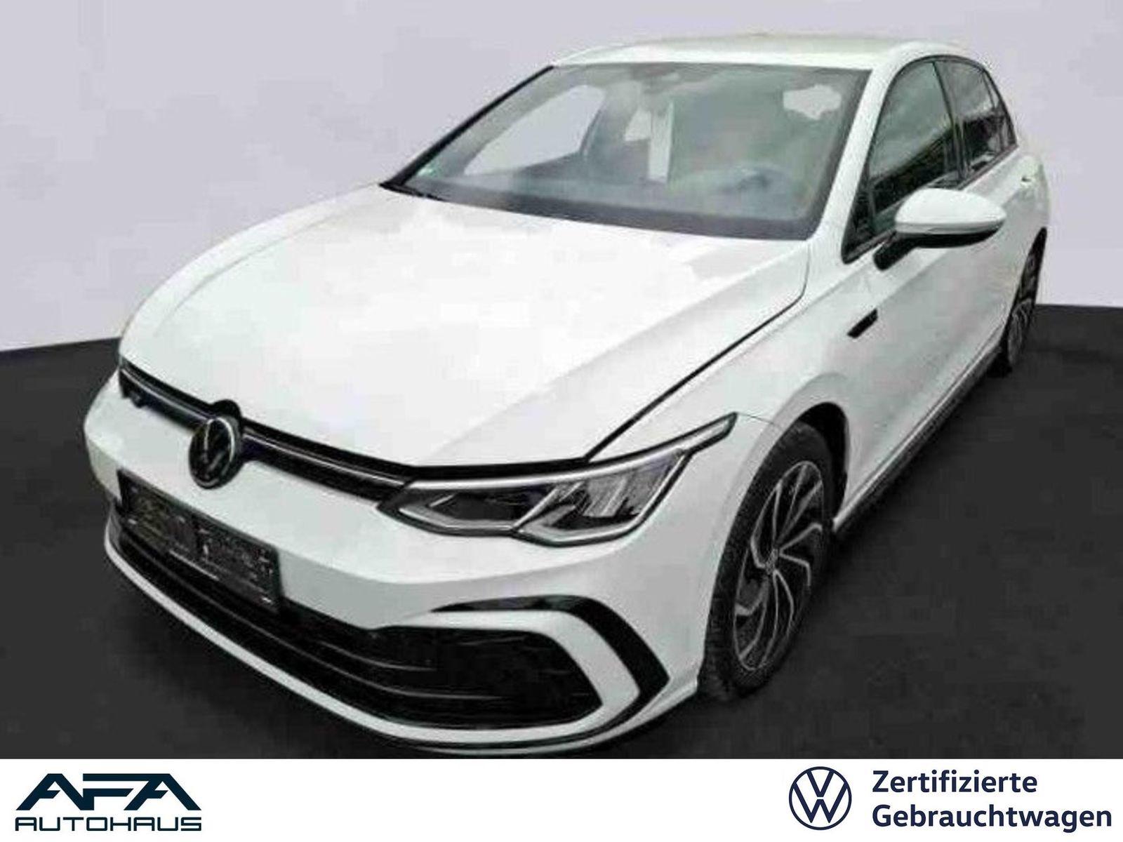 Volkswagen Golf 2024 г. Белый, пробег 20809 км