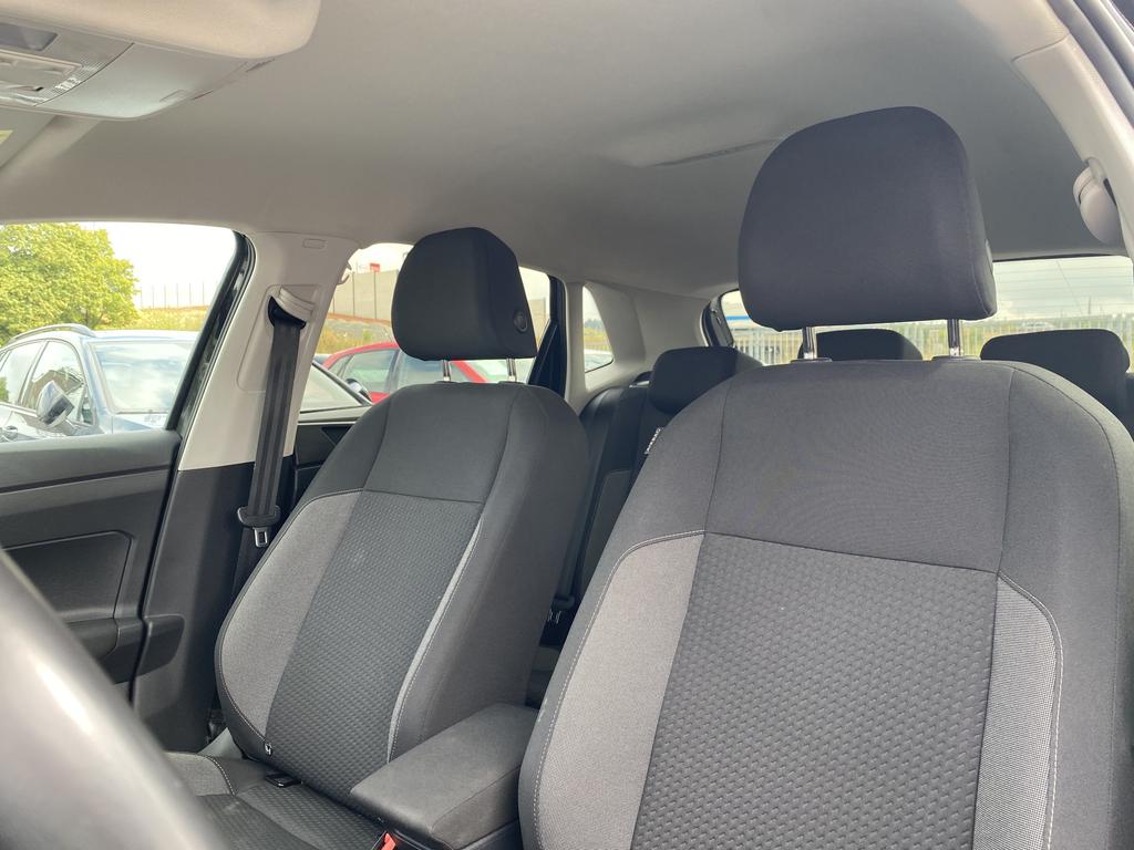Volkswagen Polo 2023 г. Чёрный, пробег 50500 км