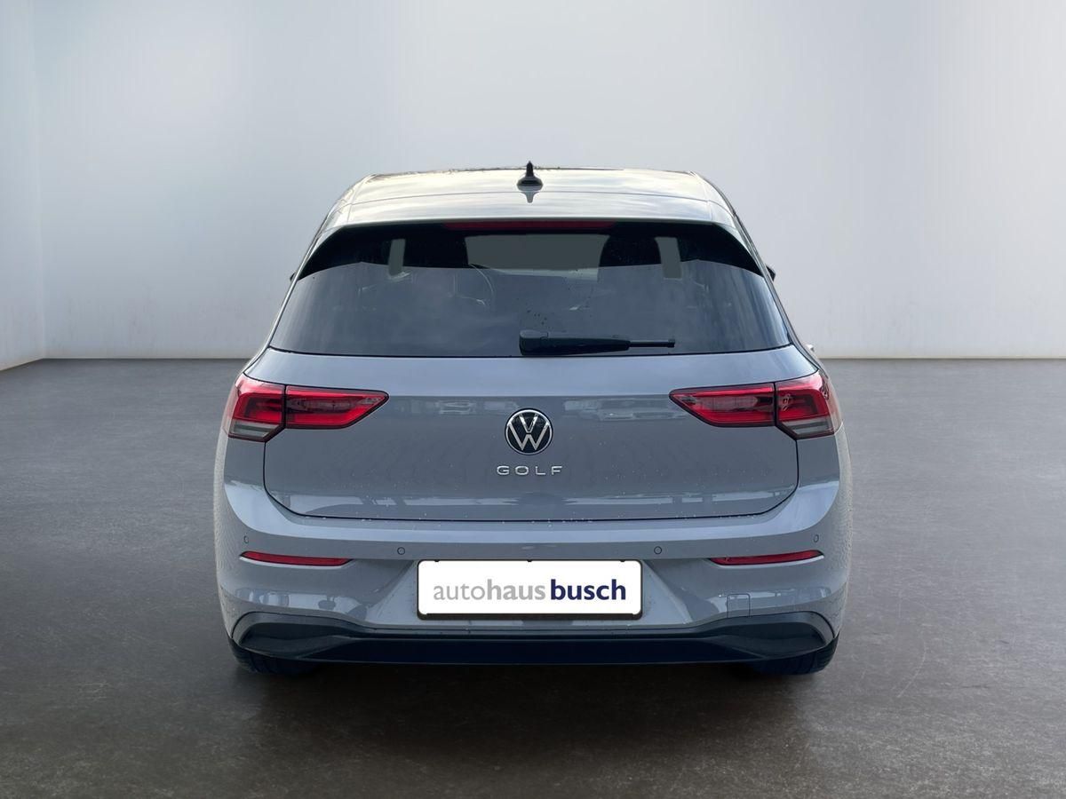 Volkswagen Golf 2024 г. Серый, пробег 47347 км