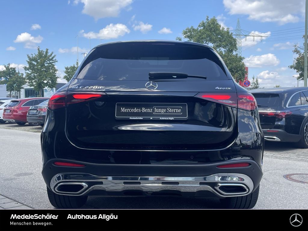 Mercedes-Benz GLC 220 2025 г. Чёрный, пробег 14040 км