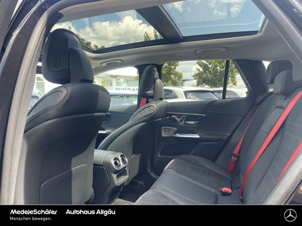 Mercedes-Benz GLC 220 2025 г. Чёрный, пробег 14040 км