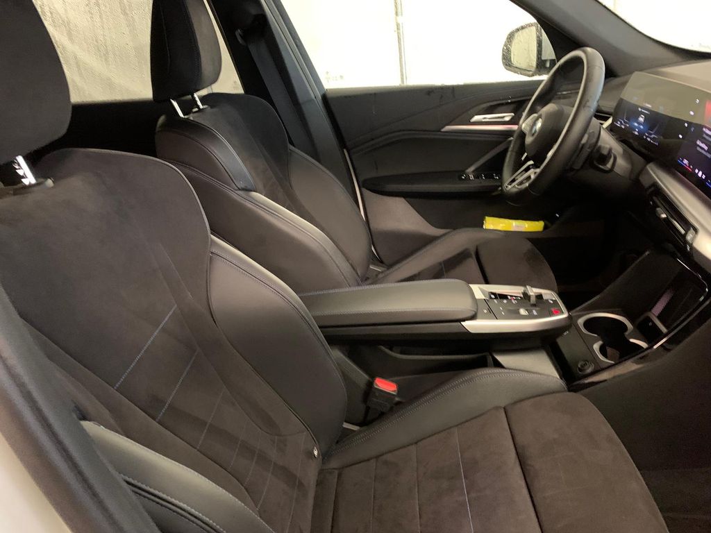 BMW X1 2024 г. Белый, пробег 58300 км
