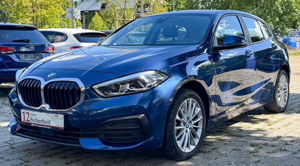 BMW 120 2023 г. Синий, пробег 45900 км