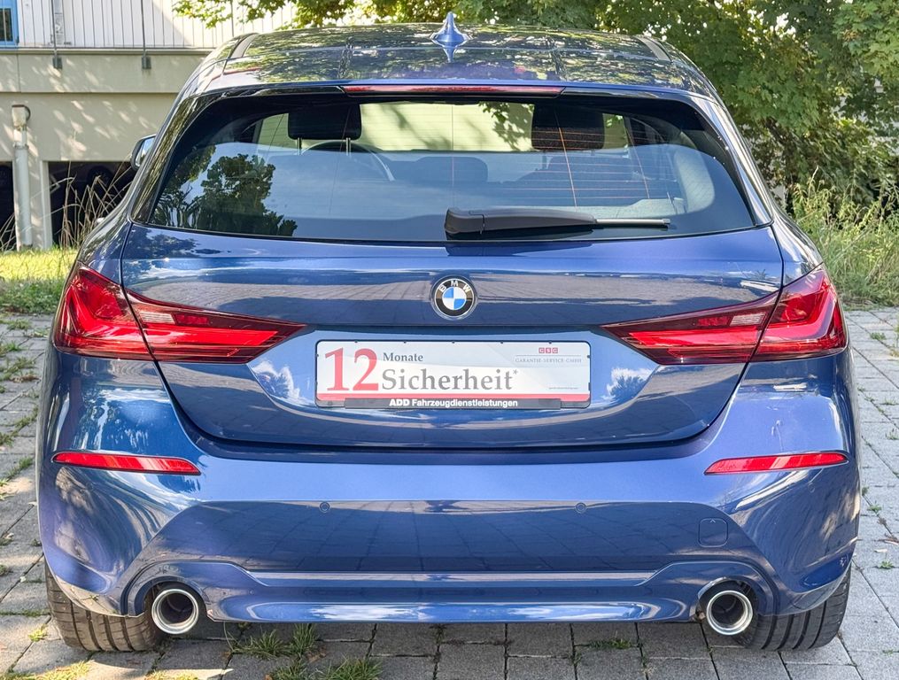 BMW 120 2023 г. Синий, пробег 45900 км